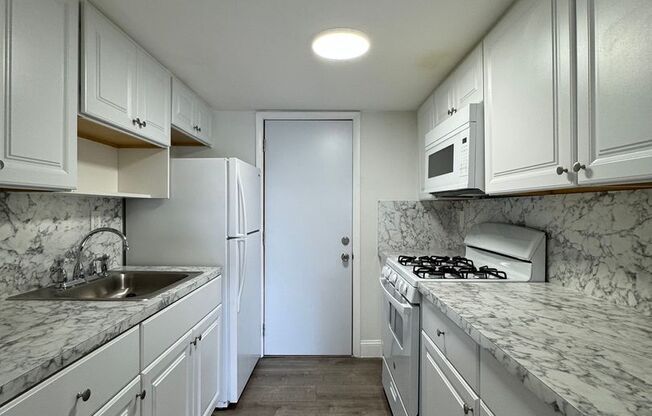 Holly House Partners LLC