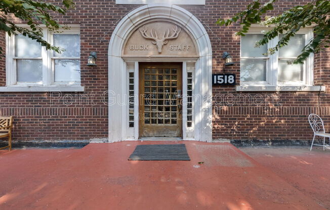 Studio, 1 bath, 675 sqft, $875, Unit 11