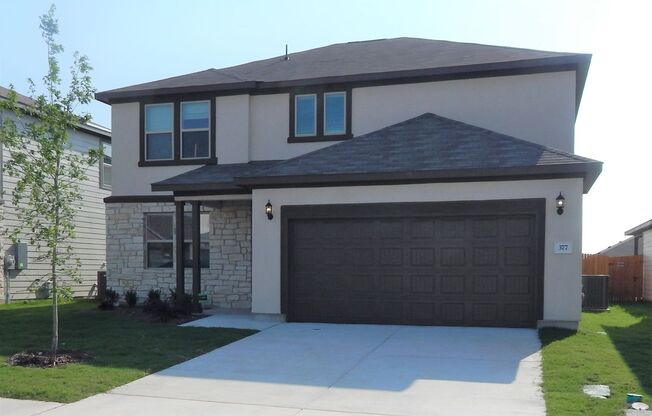 **** 30 DAYS FREE RENT W/ LEASE THROUGH 5/31/26 : w/ qualified app****  Stonewall Ranch : 4 bed, 3 bath