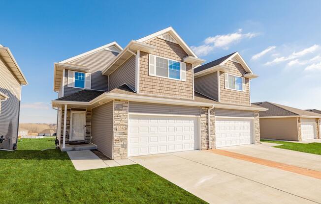 3542 N 89 ST