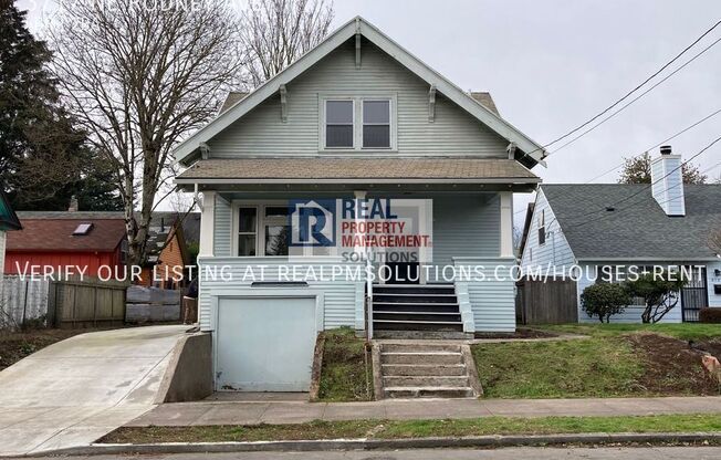 3717 NE RODNEY AVE