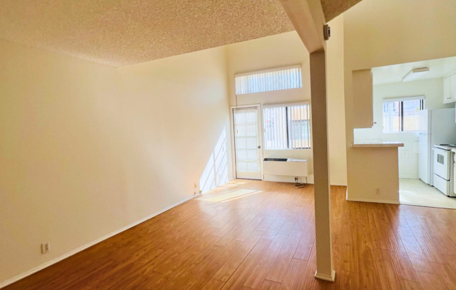 Studio, 1 bath, 500 sqft, $2,295, Unit 403