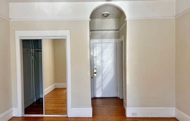 737 Bush Street (1371rc)