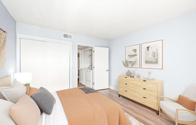 2 beds, 2 baths, 940 sqft, $1,600, Unit 107