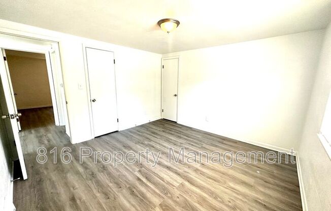 639 S CRYSLER