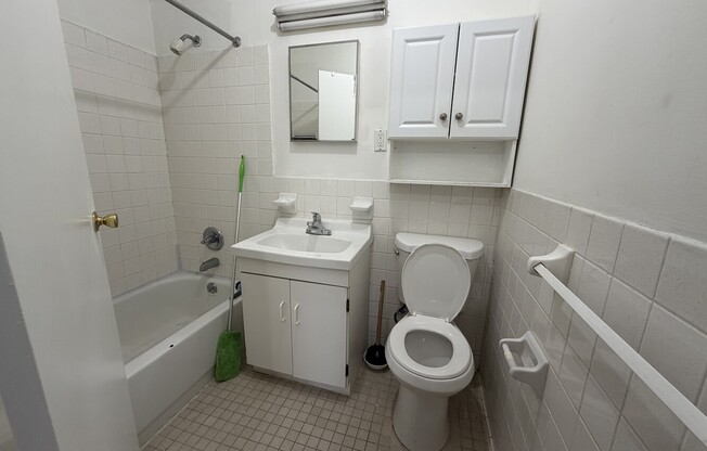 342 W 145 ST