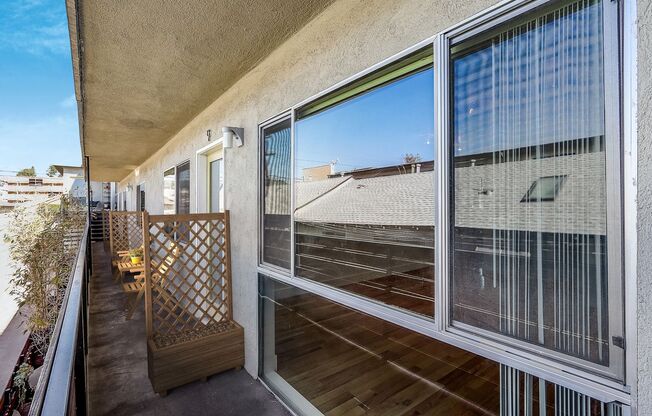 4234 W. LOCKWOOD AVE.