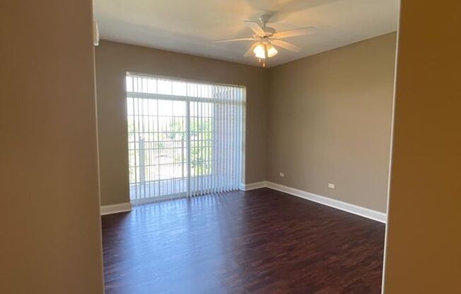 2 beds, 2 baths, 1,328 sqft, $2,400, Unit 316