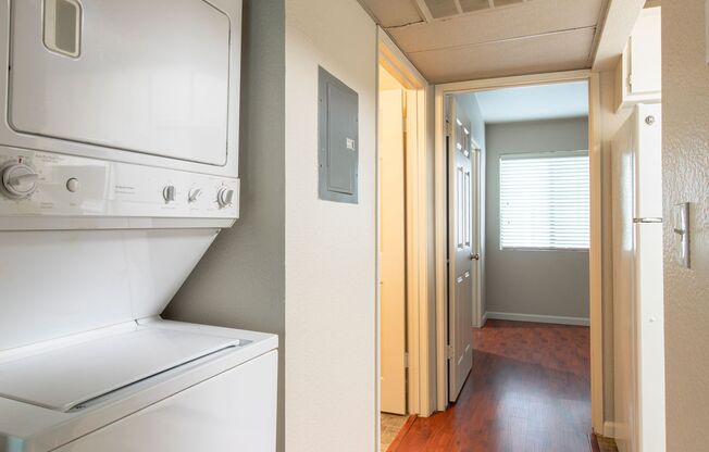 Country Lane Apartments ~ A Hidden Gem!