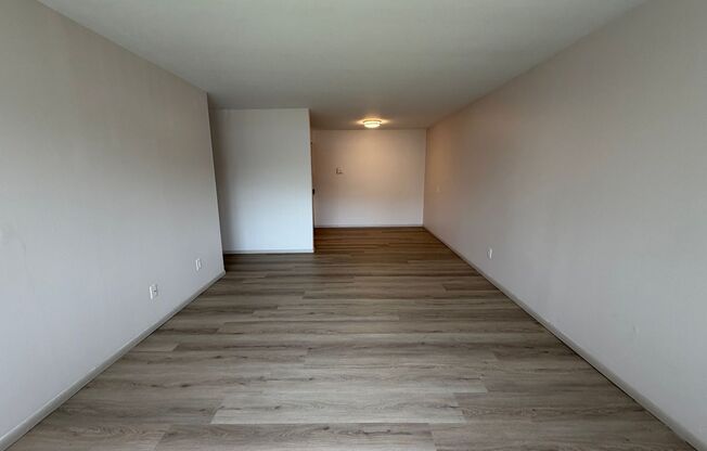 1 bed, 1 bath, $795, Unit 7