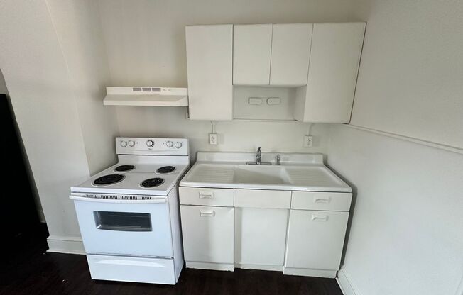 1 bed, 1 bath, $1,195