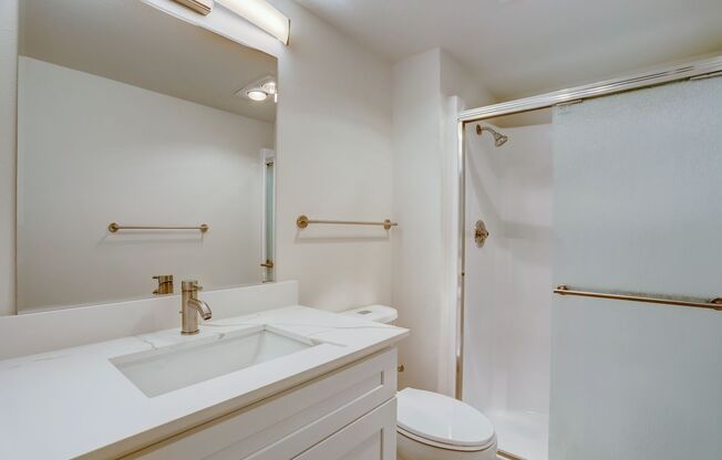 2 beds, 2 baths, 1,092 sqft, $2,995, Unit 19