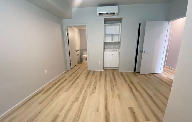 Brand New Flexible Live/Work Townhouse 3 Bed 3.5 Bath in Alana at Hoopili!