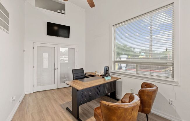 2 beds, 2 baths, 982 sqft, $1,099, Unit 218