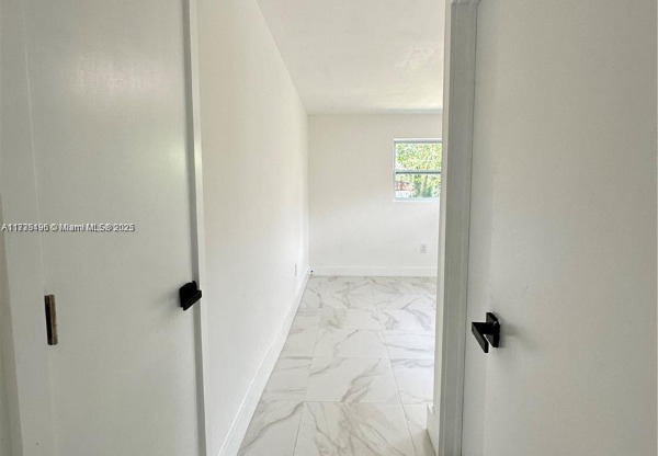 1445 NW 34 ST