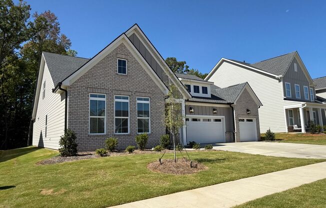 Beautiful 4 Bedroom Single Family Home