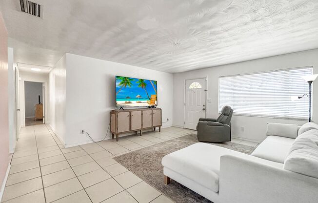 Beautiful 3BR | 1BA Unfurnished Home for Rent – Move-In Ready!