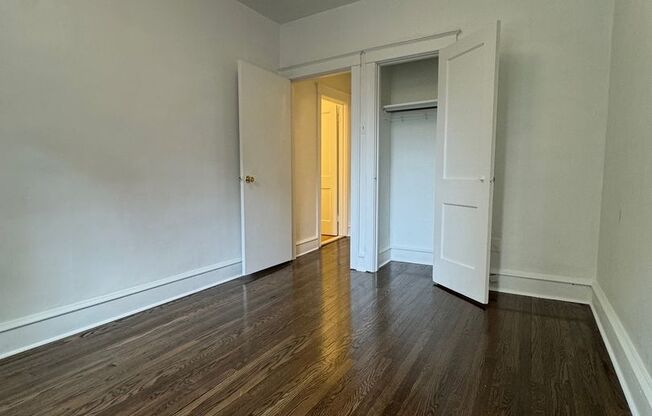 1 bed, 1 bath, 415 sqft, $1,250, Unit 5