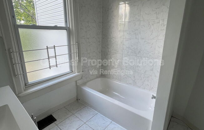 164 FRST AVE