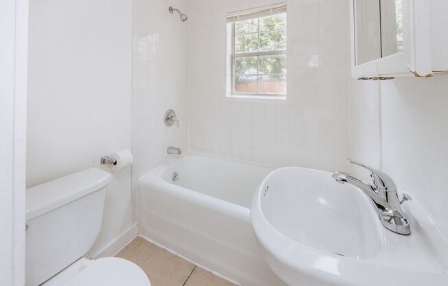 2 Bedroom 1 bath