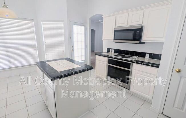 9504 PRESTON VINEYARD DR