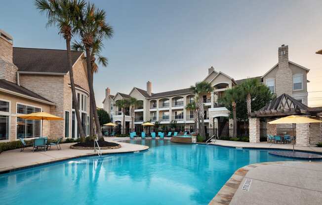 The Retreat at Cinco Ranch resort-style pool