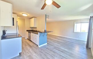 2 beds, 1 bath, $1,295, Unit 210