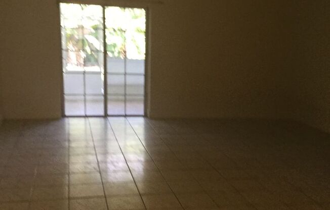 SOUTHEAST ORLANDO - 3BR/2.5BA TOWNHOME