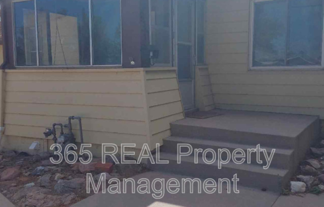 930 20 AVE