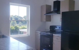 1 bed, 1 bath, 670 sqft, $1,800, Unit Several