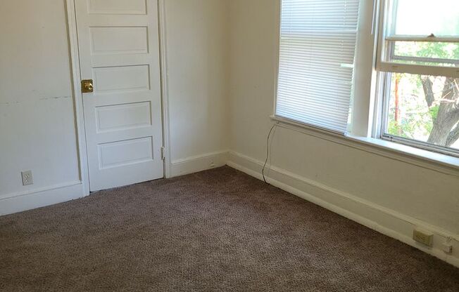 WP1 - 2423 Tatnall St, 4 West 25th St