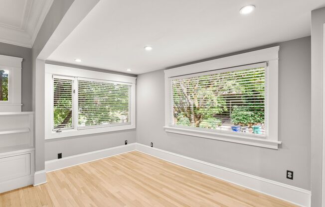 Stunning Portland Heights Craftsman for Rent – Park-Like Setting | 3 Bed | 3 Bath