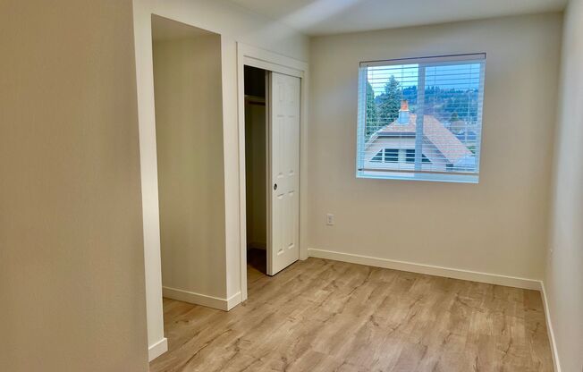 2 beds, 1 bath, 881 sqft, $1,600, Unit 104