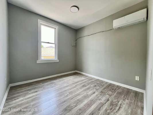 2 beds, 1 bath, 1,440 sqft, $2,400