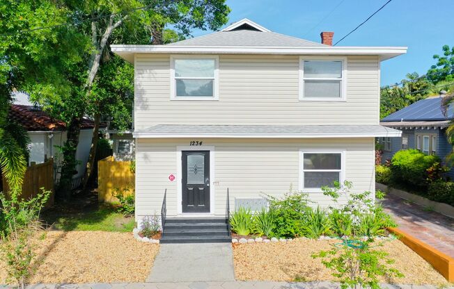 6 Plex in Old Northeast