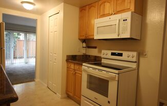 2 Bedroom Townhome for Rent
