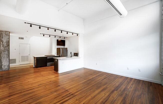2 beds, 2 baths, 1,430 sqft, $2,736, Unit 100-301