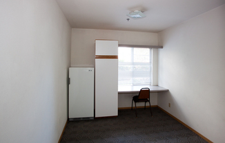 Studio, 1 bath, 200 sqft, $725, Unit 311