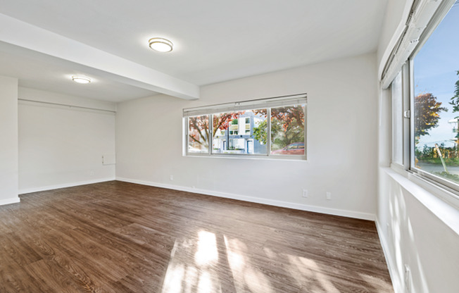 Aloha House Apartments