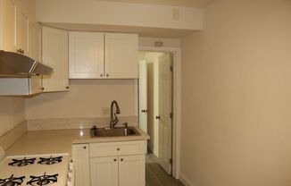 Studio, 1 bath, 450 sqft, $1,900, Unit 6769 Atoll Ave