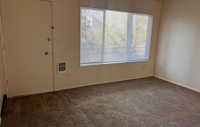 King Manor in Milwaukie