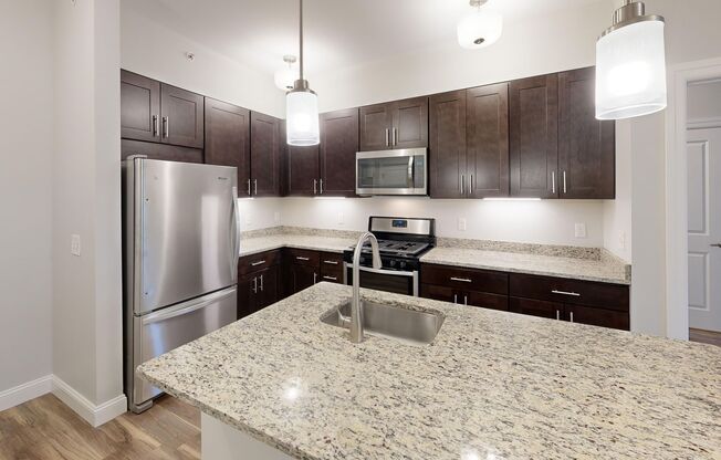 2 beds, 2 baths, 1,042 sqft, $2,825, Unit 1407