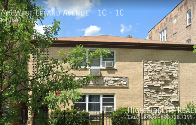 3746 W Leland Ave