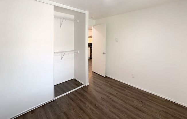 2 beds, 1.5 baths, 950 sqft, $2,350, Unit 326