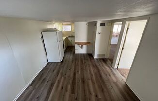 2 beds, 1 bath, $1,495