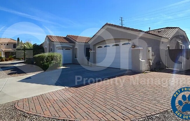 2471 E ALOE PL