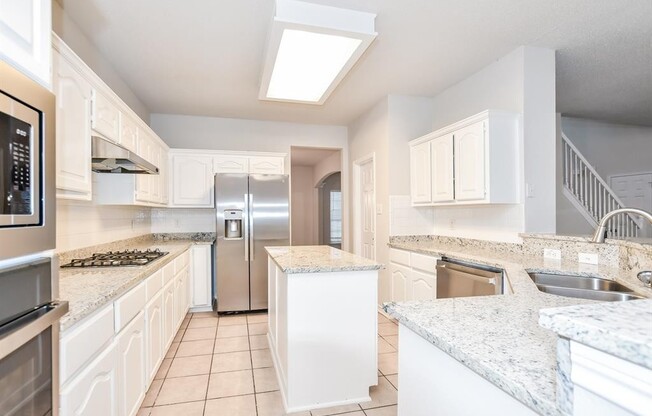 2116 SAN SIMEON DR