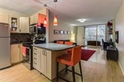 2 beds, 1 bath, 810 sqft, $3,000, Unit T35