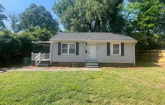 Come take a look at this cozy 3 Bedroom 1 Bath Home. It's Located in Revolution Park Neighborhood