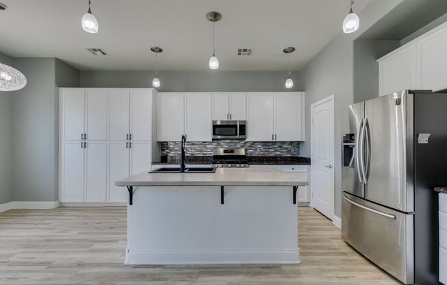 Spacious 4-Bed Home with Loft, Balcony & Stunning Views